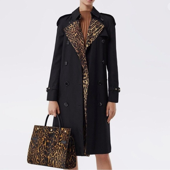 NWOT 🔥BURBERRY🔥 calf hair animal print bag RARE. New condition - Picture 3 of 11